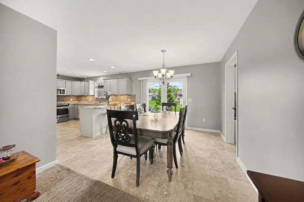 7496 Kingsley Drive Cambridge Township MI 49265