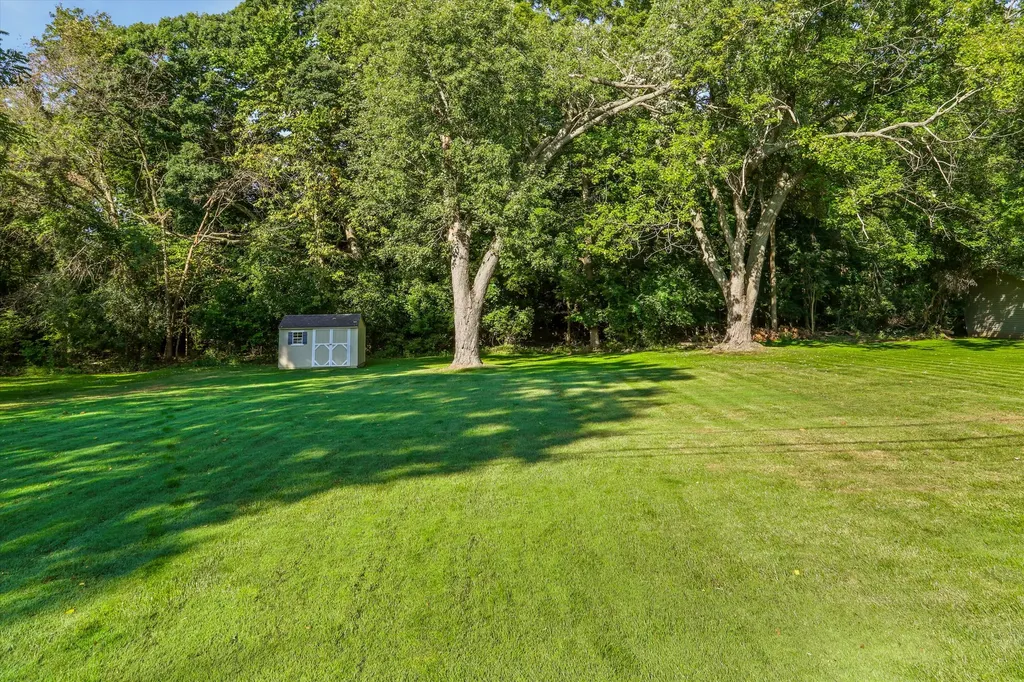 2938 Dearborn Avenue Rochester Hills City MI 48309