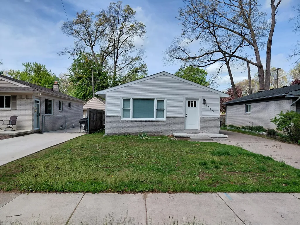 6145 N Dowling Avenue Westland City MI 48185