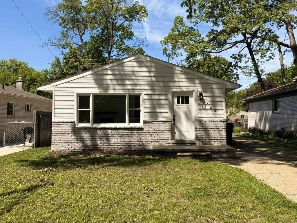 6145 N Dowling Avenue Westland City MI 48185