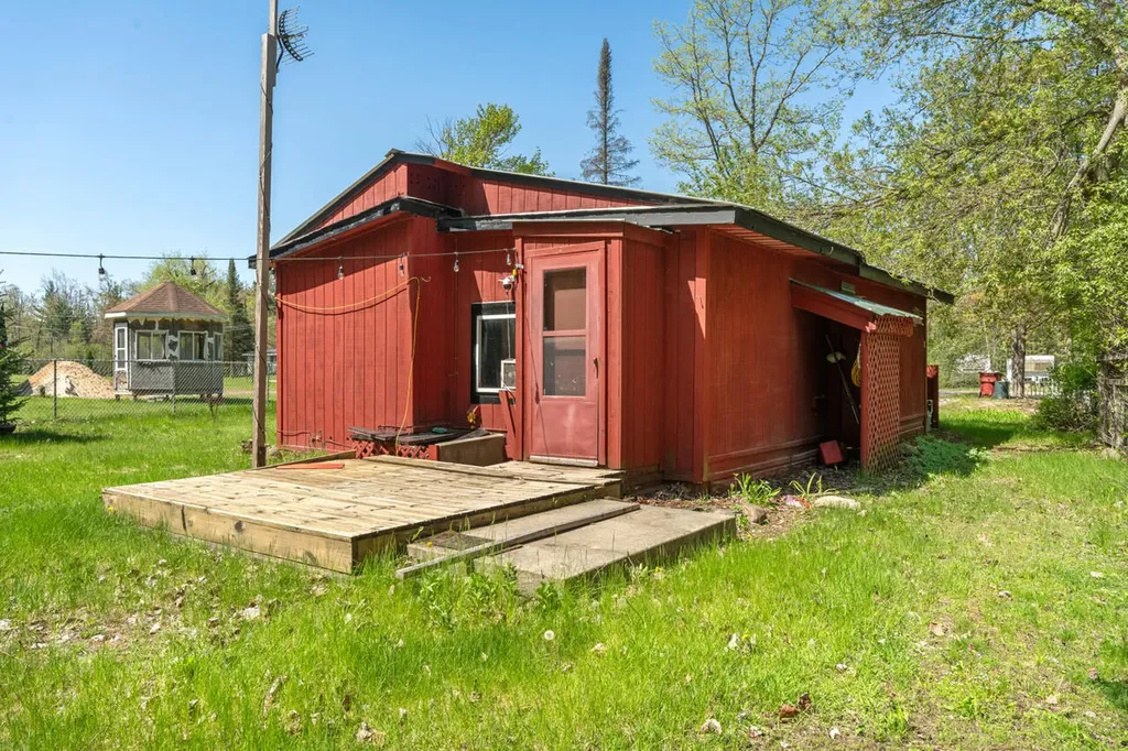 241 Geronimo Road Maple Ridge Township MI 49707