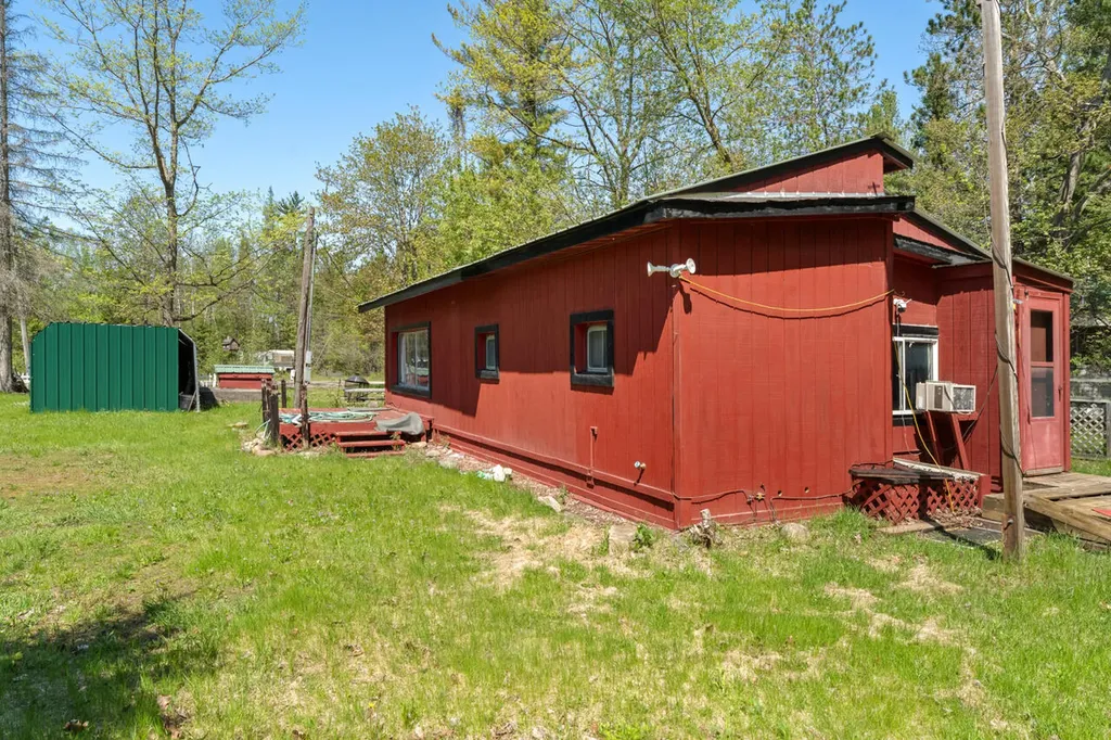 241 Geronimo Road Maple Ridge Township MI 49707