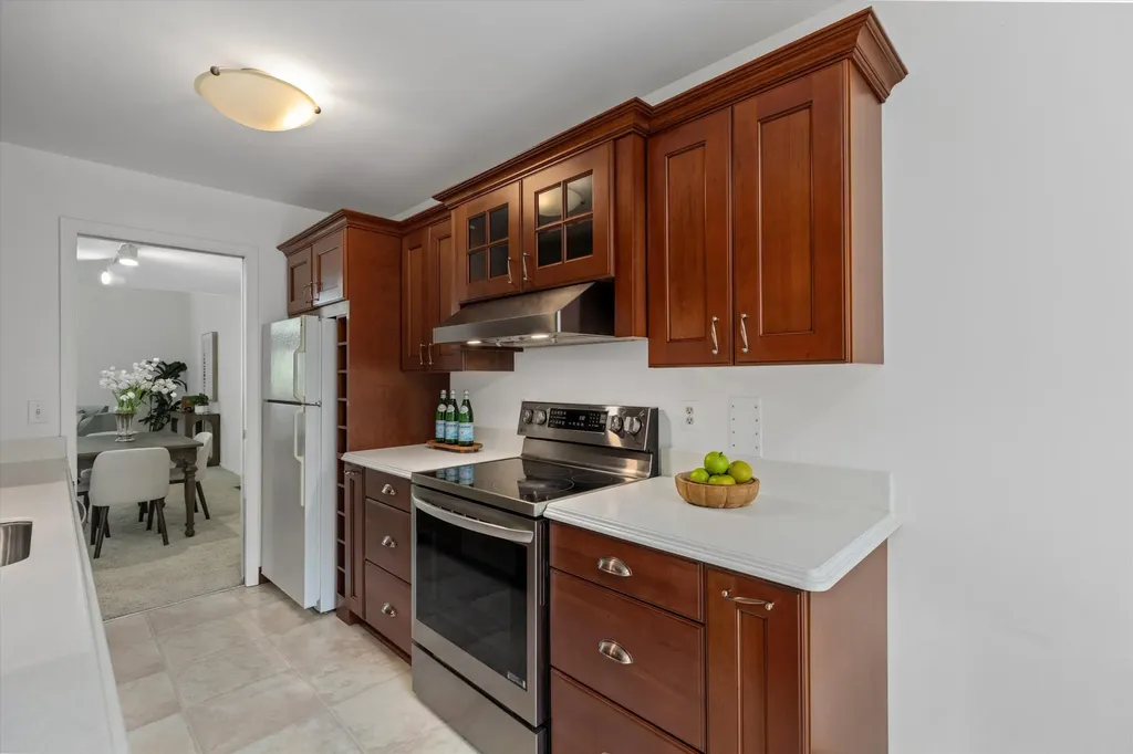 2112 Overlook Court Ann Arbor City MI 48103