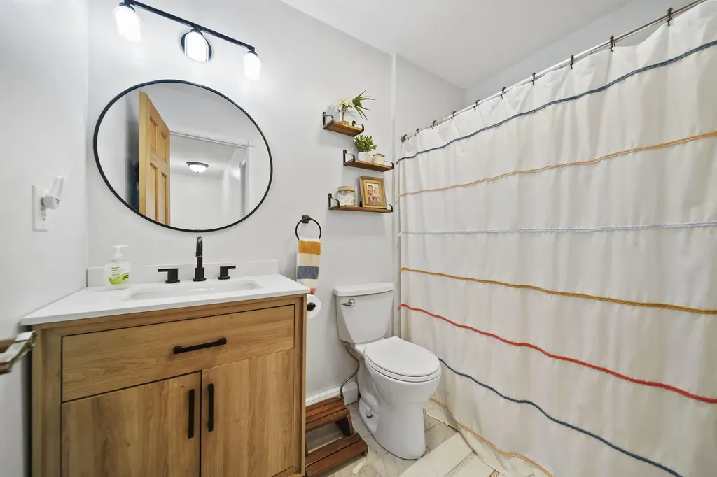 1298 E Carleton Road Madison Charter Township MI 49221