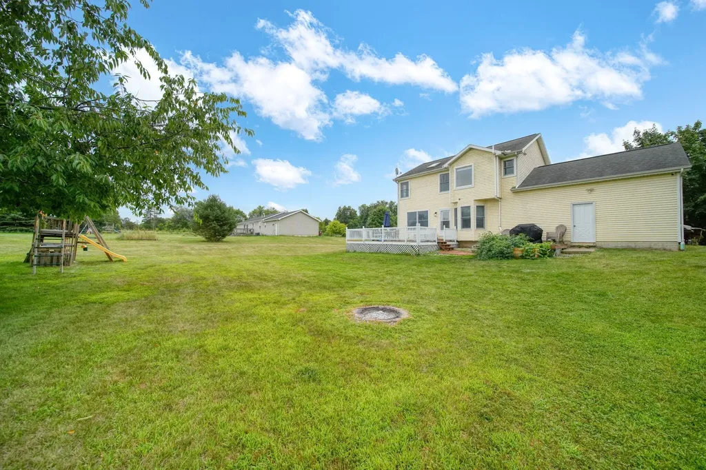 1298 E Carleton Road Madison Charter Township MI 49221