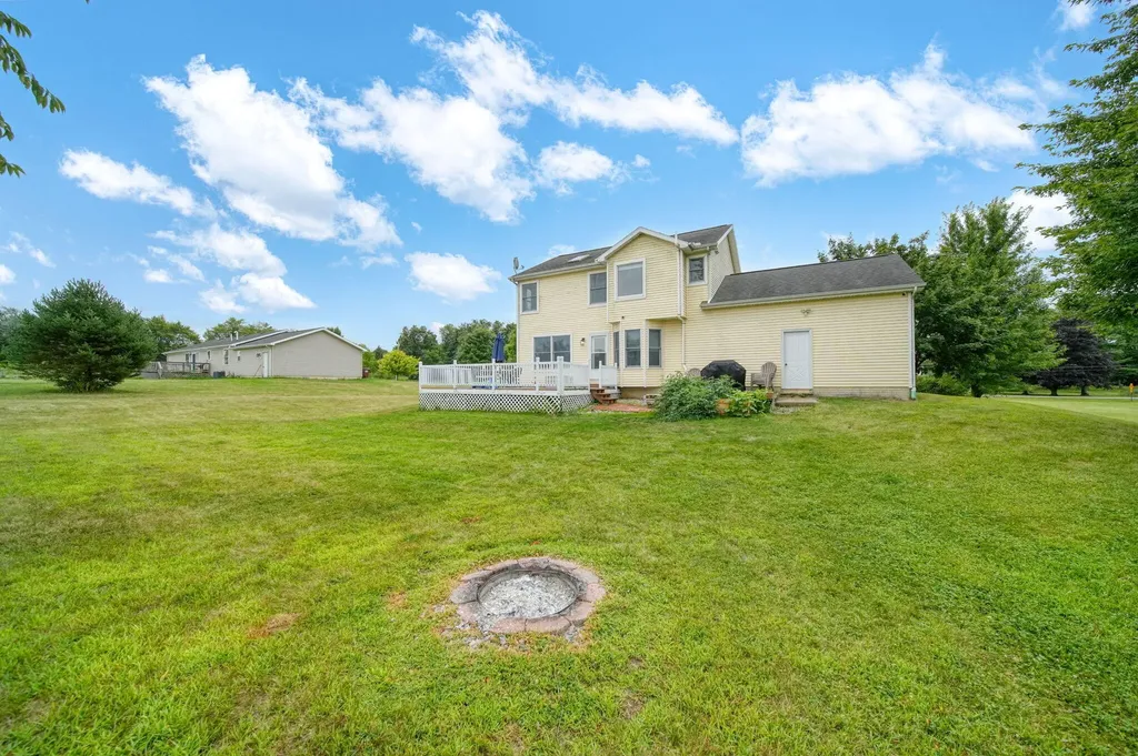 1298 E Carleton Road Madison Charter Township MI 49221