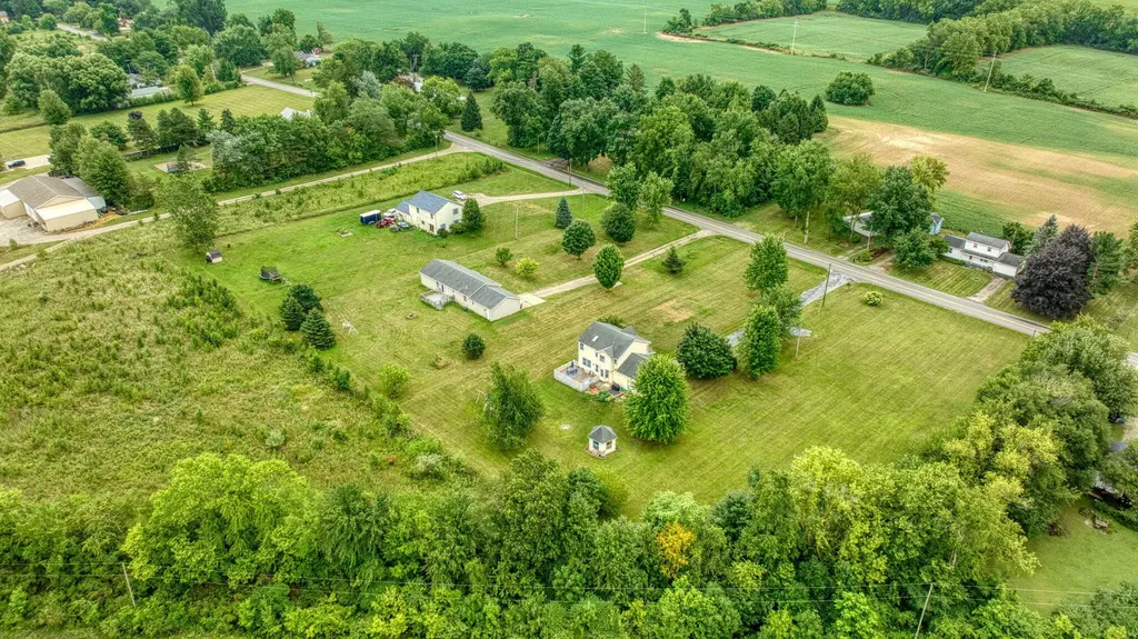 1298 E Carleton Road Madison Charter Township MI 49221