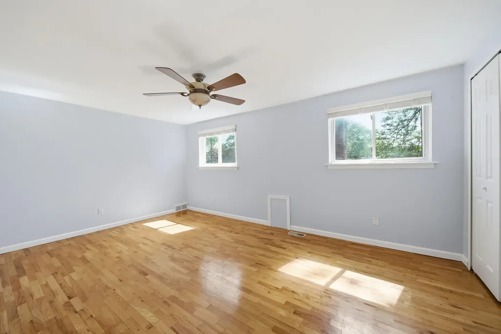 10052 Wolfriver Drive Plymouth Charter Township MI 48170