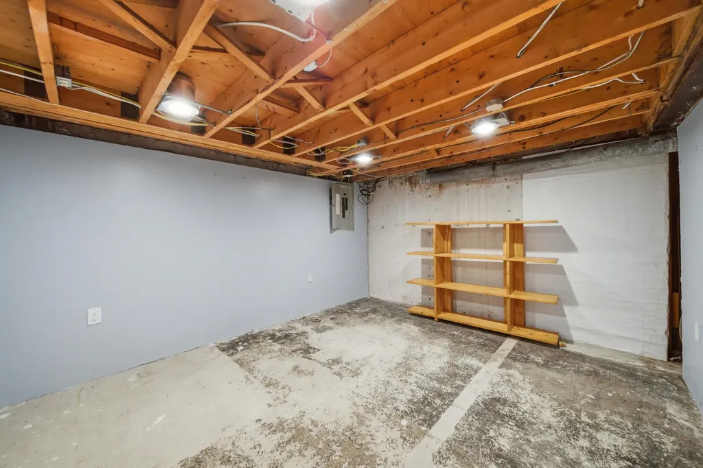 10052 Wolfriver Drive Plymouth Charter Township MI 48170