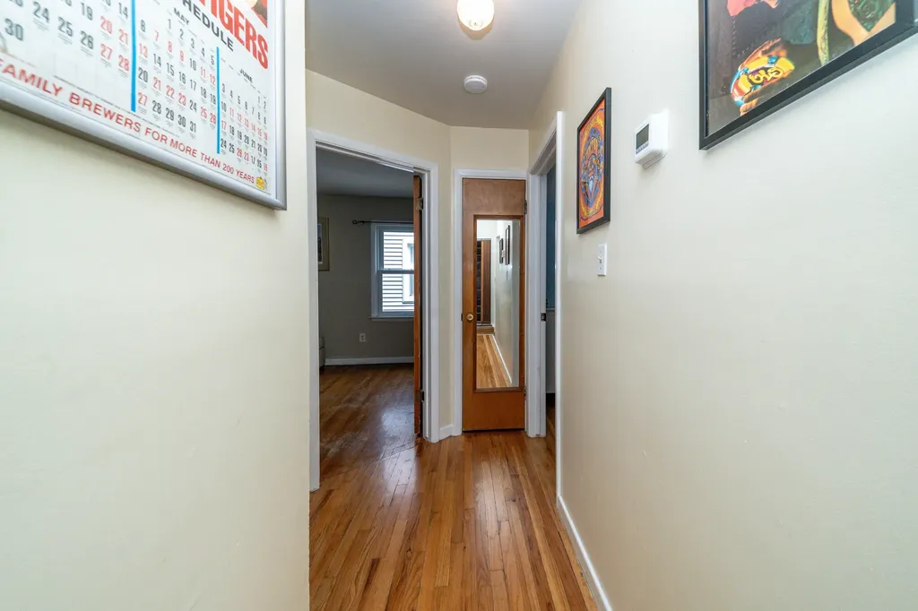 1136 Lester Avenue Ypsilanti Charter Township MI 48198