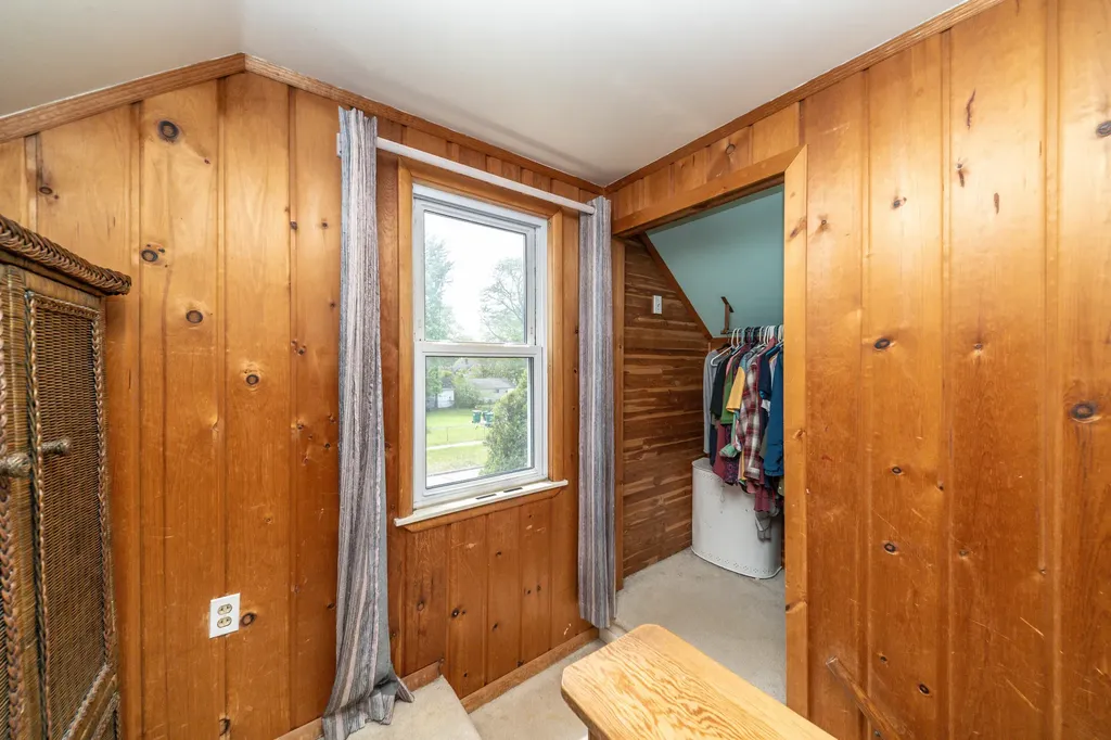1136 Lester Avenue Ypsilanti Charter Township MI 48198