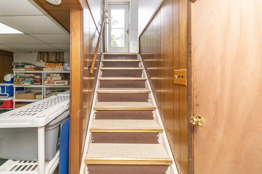 1136 Lester Avenue Ypsilanti Charter Township MI 48198