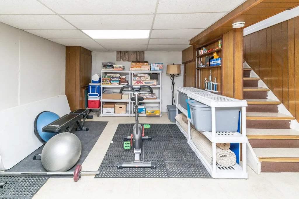 1136 Lester Avenue Ypsilanti Charter Township MI 48198