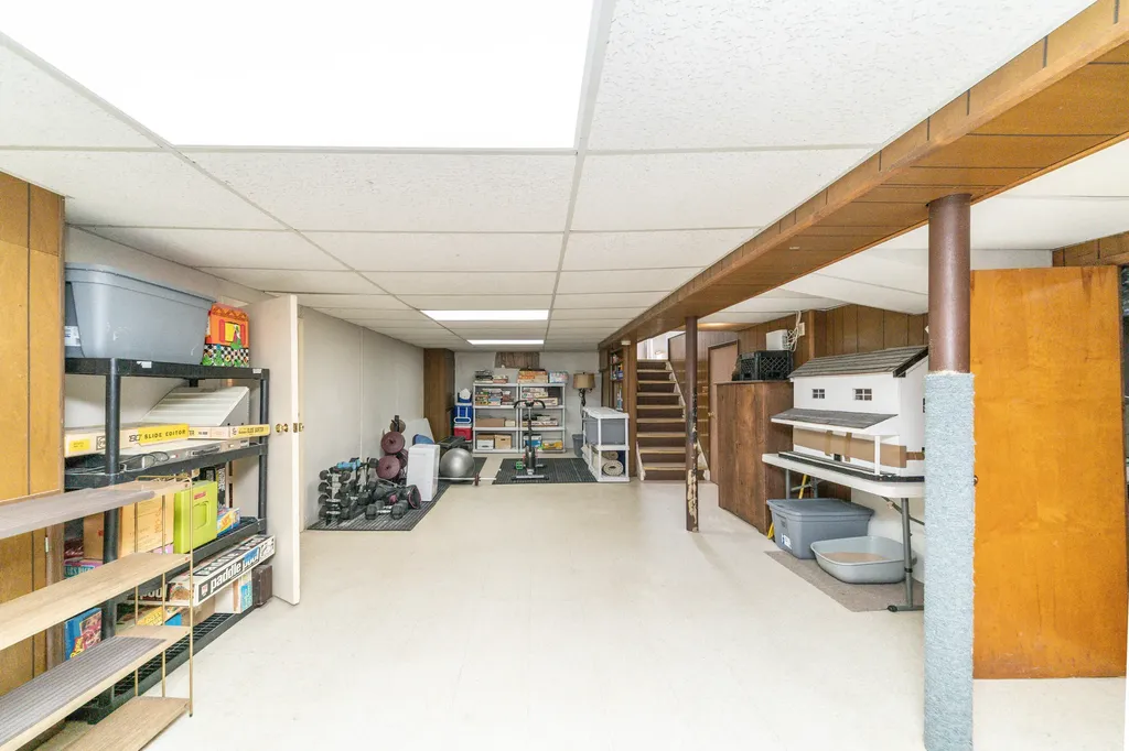 1136 Lester Avenue Ypsilanti Charter Township MI 48198