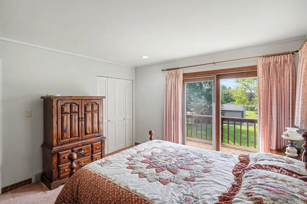 13650 Spencer Road Brighton Township MI 48380