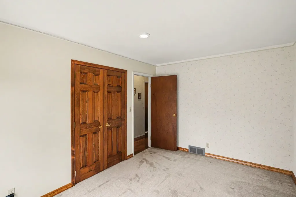 13650 Spencer Road Brighton Township MI 48380