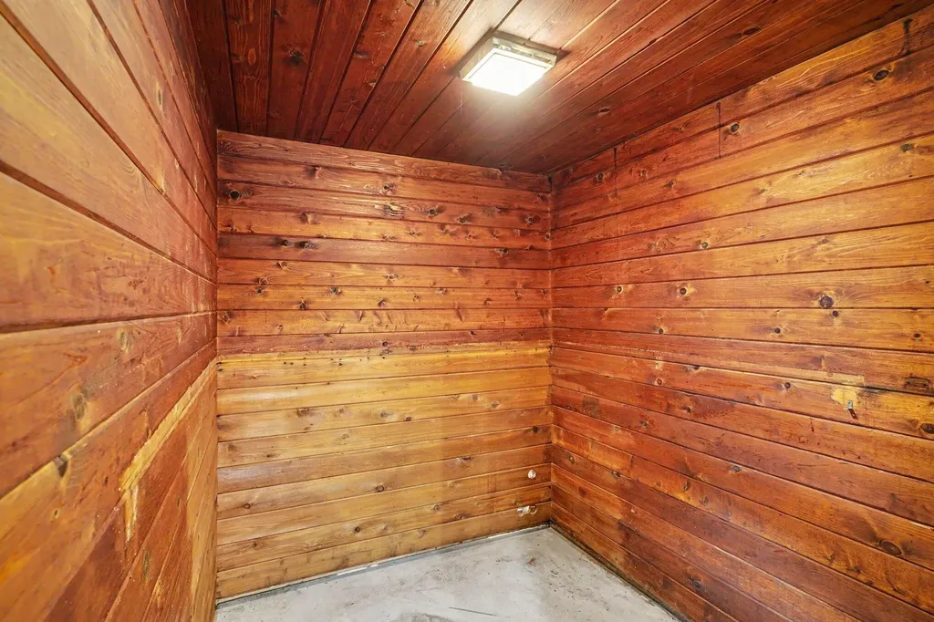 13650 Spencer Road Brighton Township MI 48380