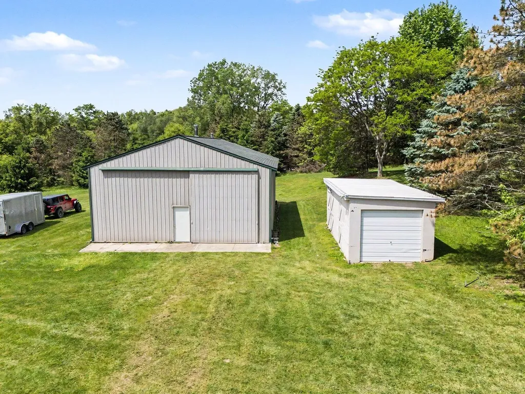 13650 Spencer Road Brighton Township MI 48380