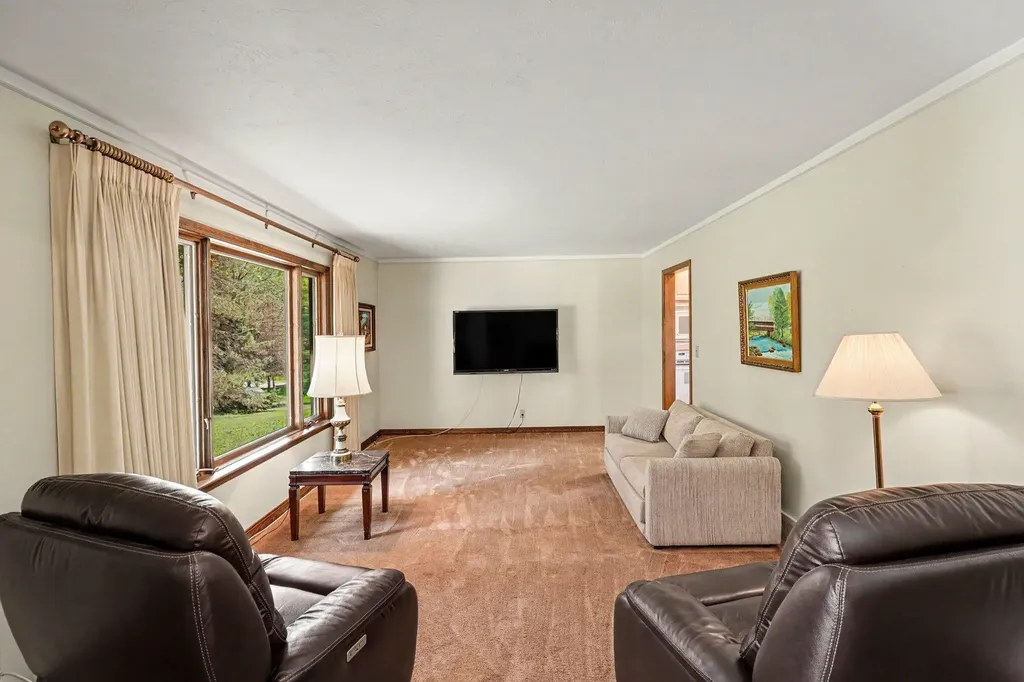 13650 Spencer Road Brighton Township MI 48380