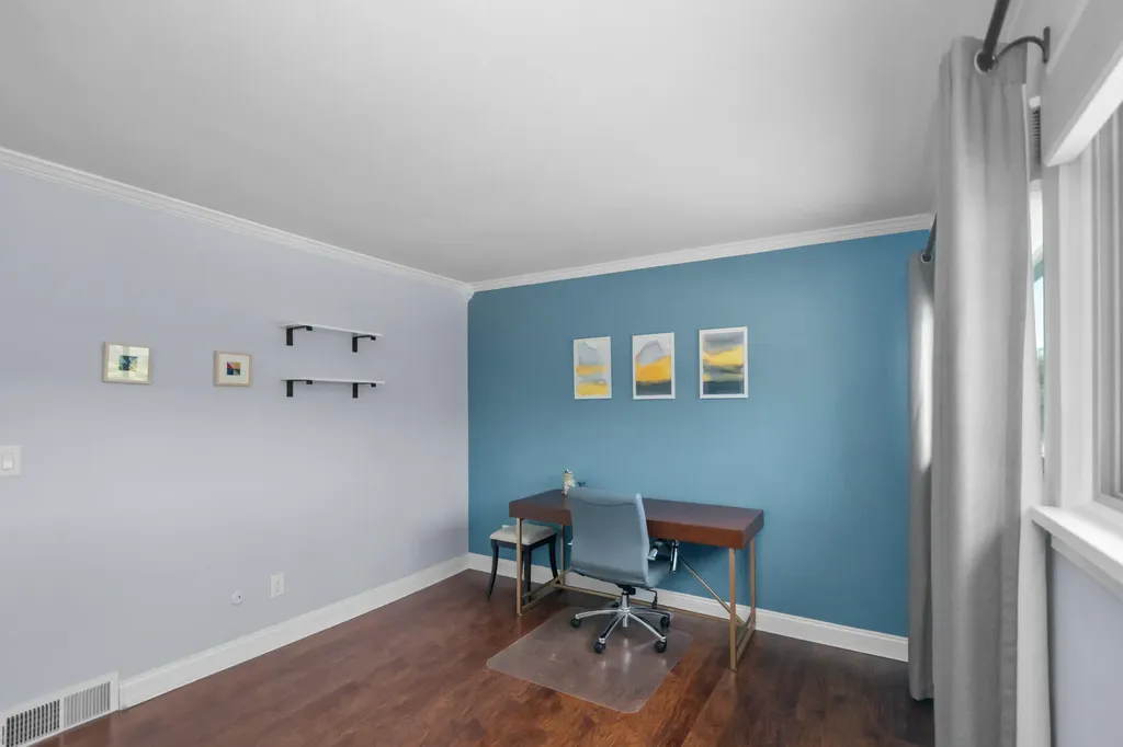 744 Peninsula Court Ann Arbor City MI 48105