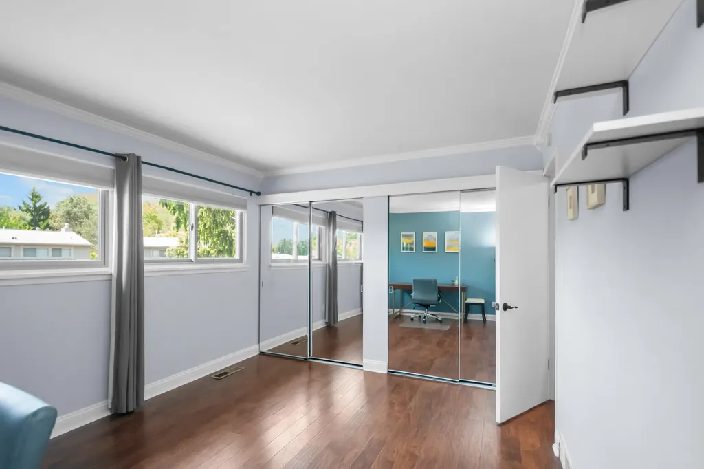 744 Peninsula Court Ann Arbor City MI 48105