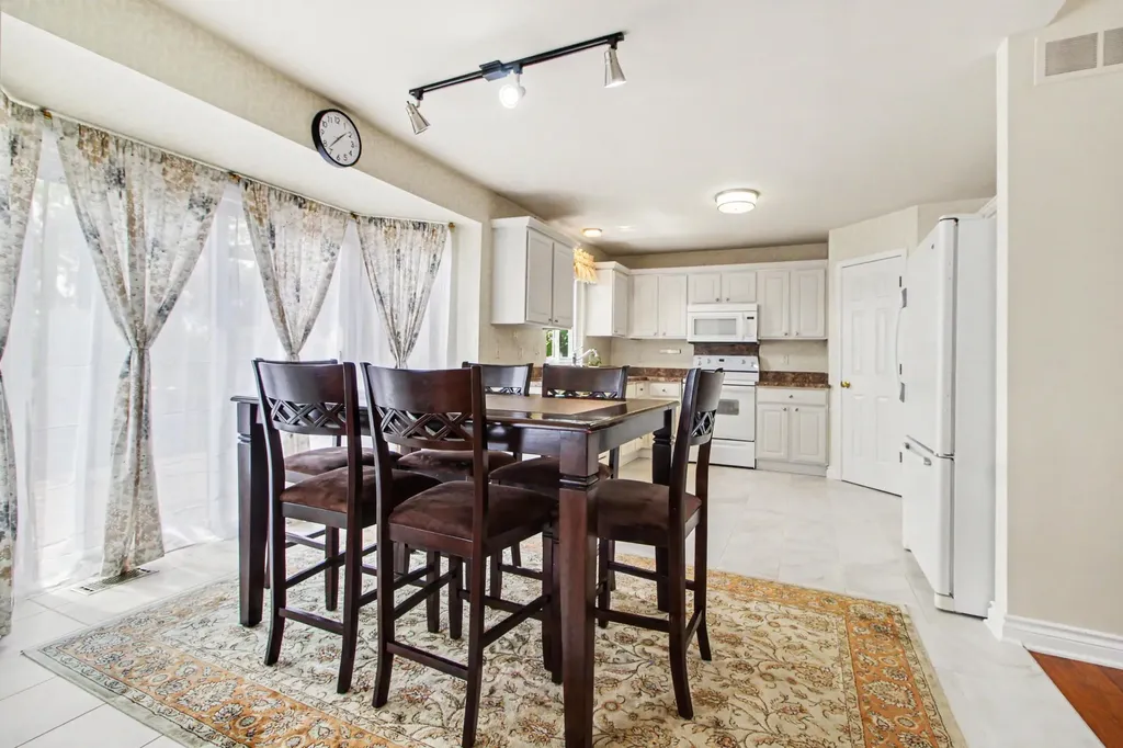 7878 Greene Farm Drive Ypsilanti Charter Township MI 48197