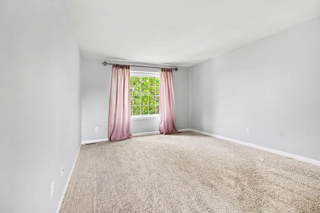 7878 Greene Farm Drive Ypsilanti Charter Township MI 48197