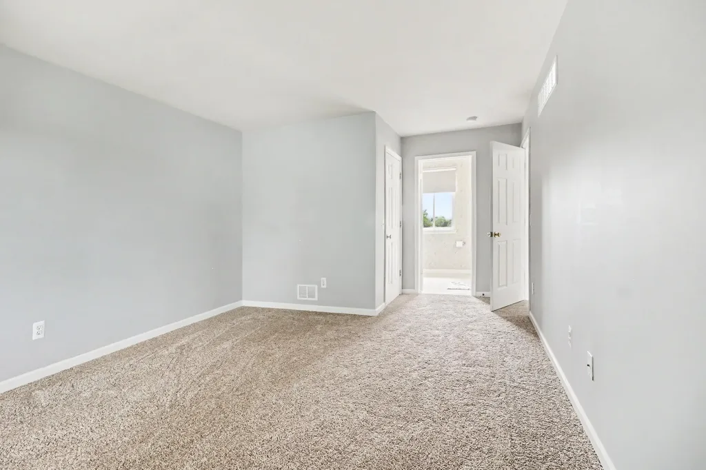 7878 Greene Farm Drive Ypsilanti Charter Township MI 48197
