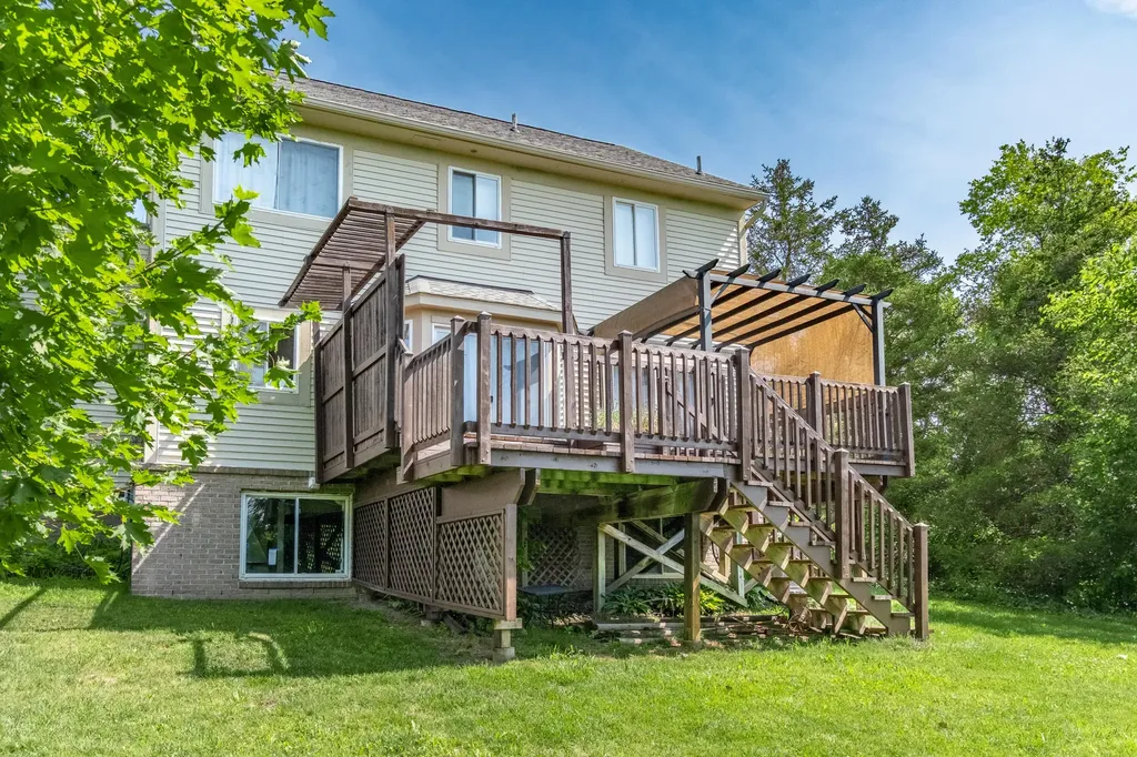 7878 Greene Farm Drive Ypsilanti Charter Township MI 48197