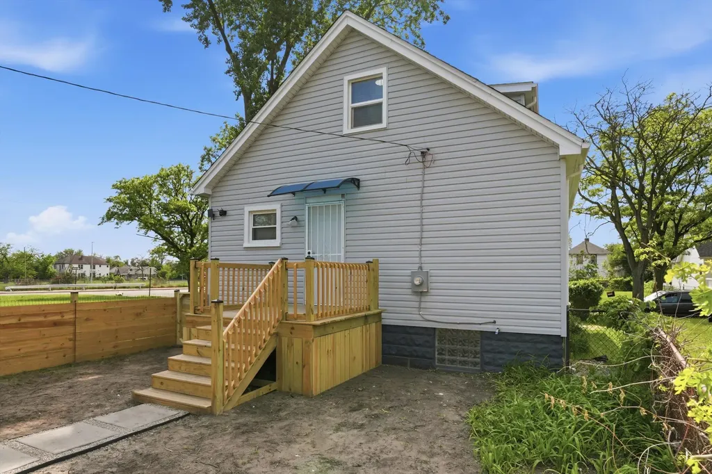 15476 Parkside Street Detroit City MI 48238