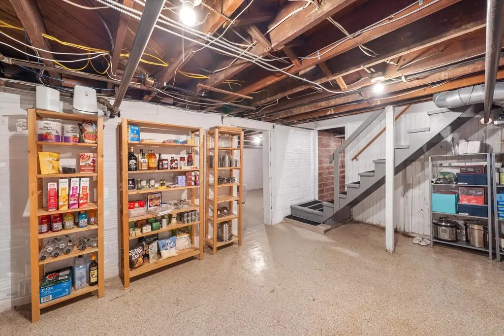 1011 Lincoln Avenue Ann Arbor City MI 48104