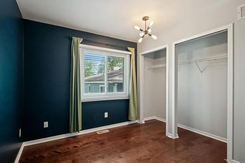 1008 Beachland Boulevard Waterford Charter Township MI 48328