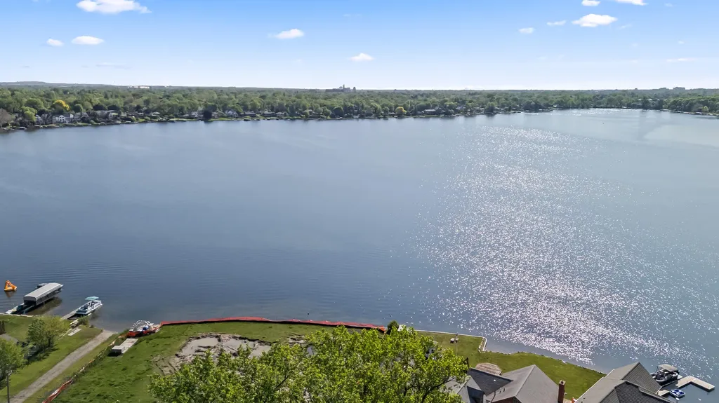 1008 Beachland Boulevard Waterford Charter Township MI 48328
