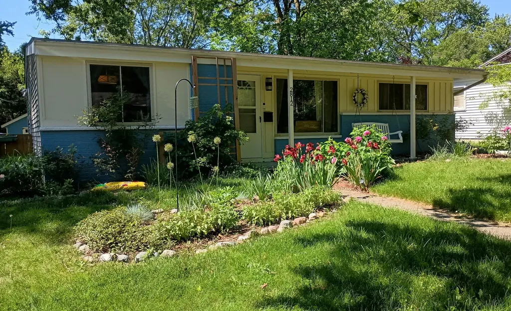 2812 Cumberland Avenue Ann Arbor City MI 48104