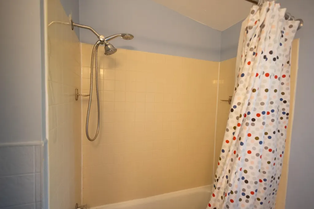 2812 Cumberland Avenue Ann Arbor City MI 48104
