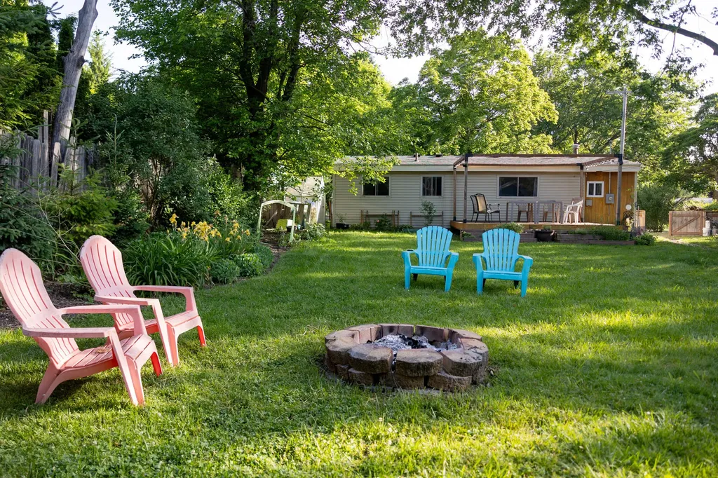 2812 Cumberland Avenue Ann Arbor City MI 48104