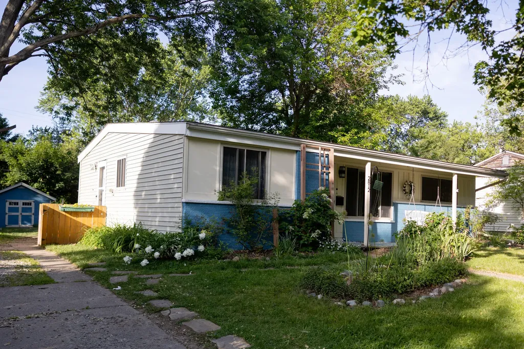 2812 Cumberland Avenue Ann Arbor City MI 48104
