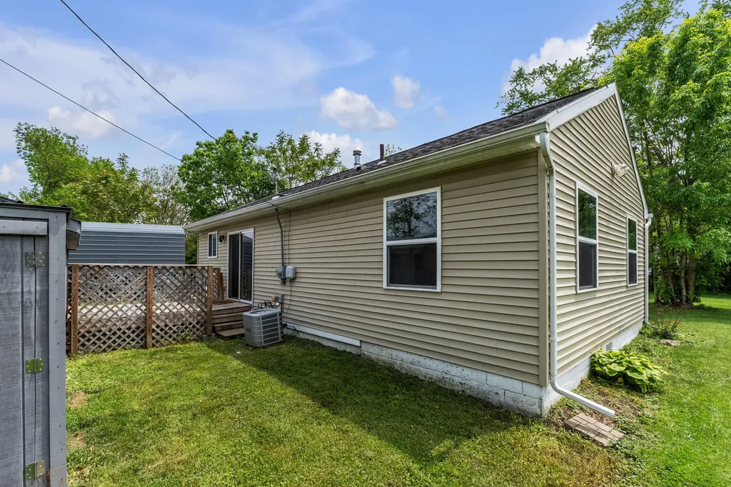 26870 Norfolk Street Inkster City MI 48141