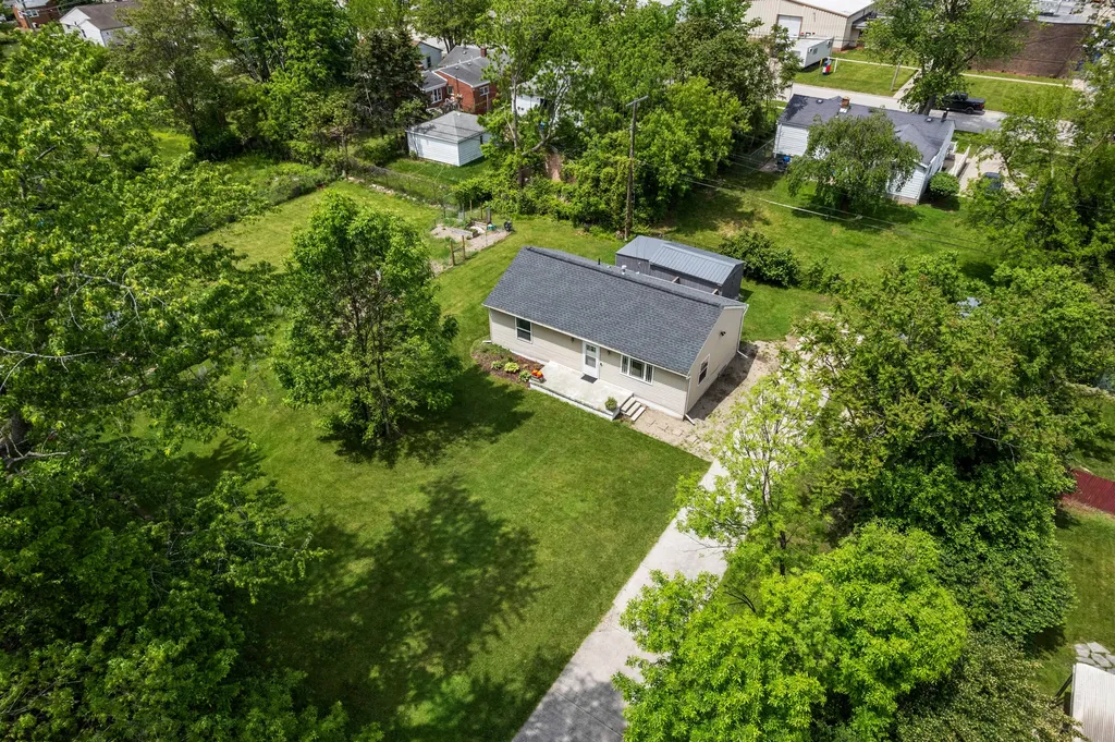 26870 Norfolk Street Inkster City MI 48141