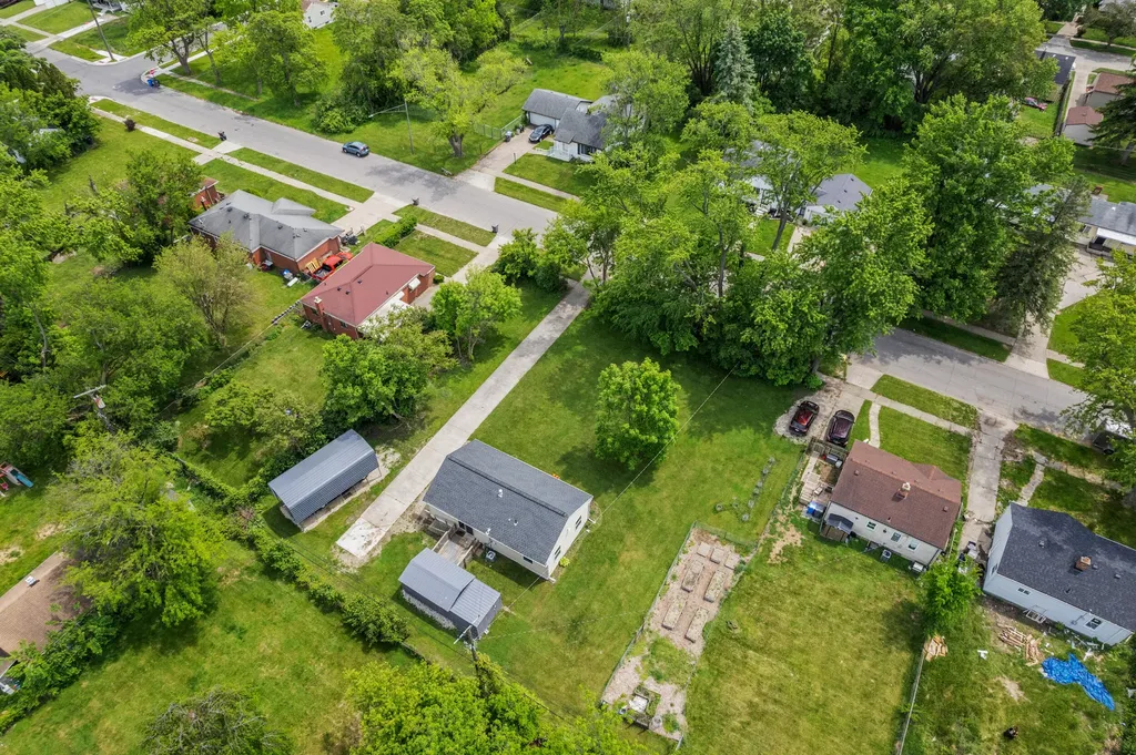 26870 Norfolk Street Inkster City MI 48141