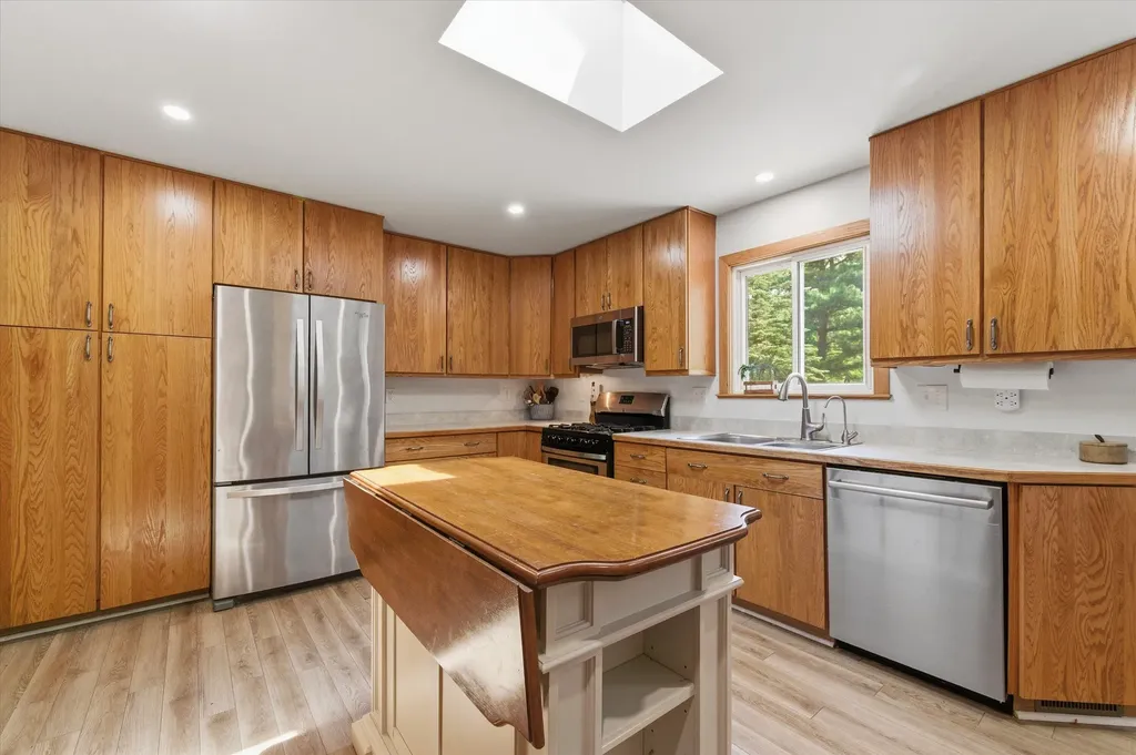 2639 Kathleen Drive Brighton Township MI 48114
