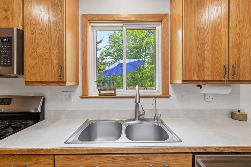 2639 Kathleen Drive Brighton Township MI 48114