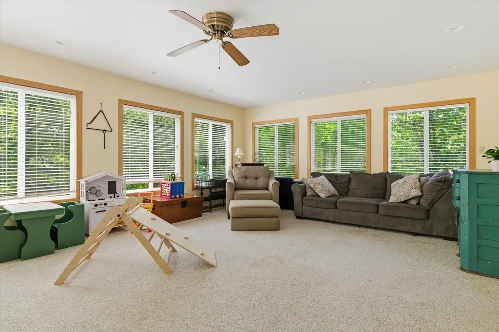2639 Kathleen Drive Brighton Township MI 48114
