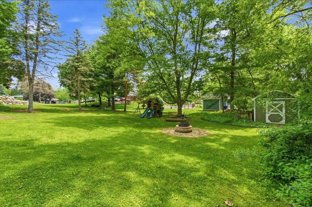 2639 Kathleen Drive Brighton Township MI 48114