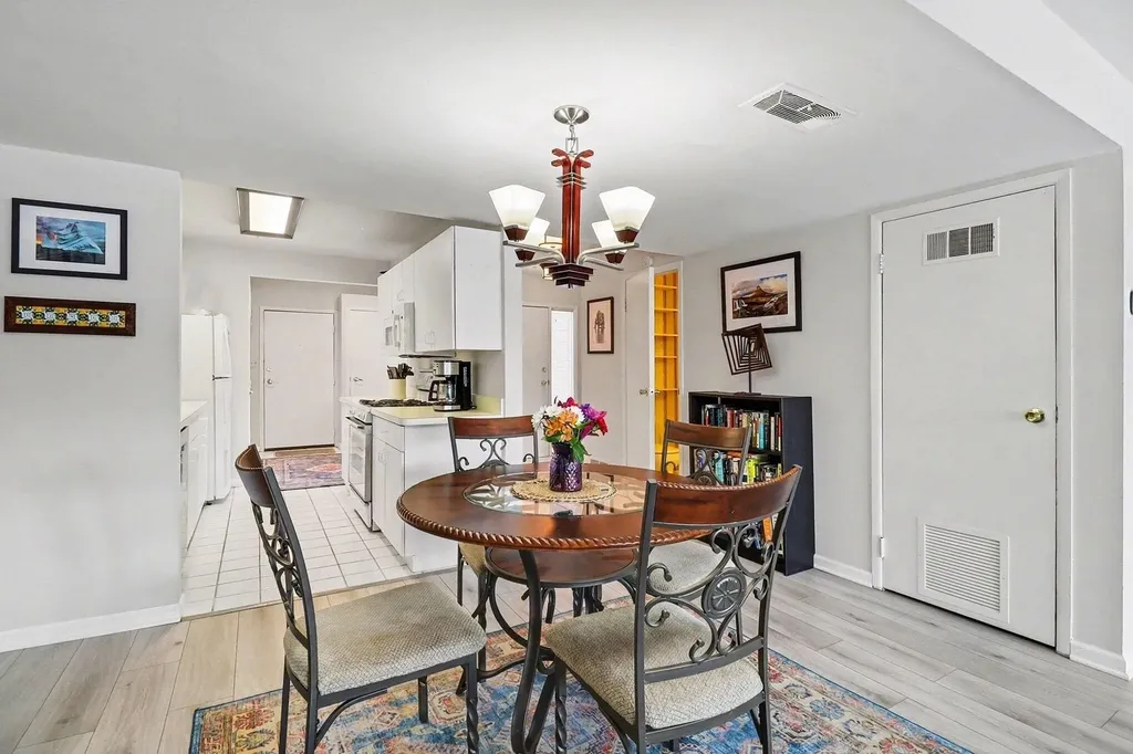 719 Watersedge Drive Ann Arbor City MI 48105
