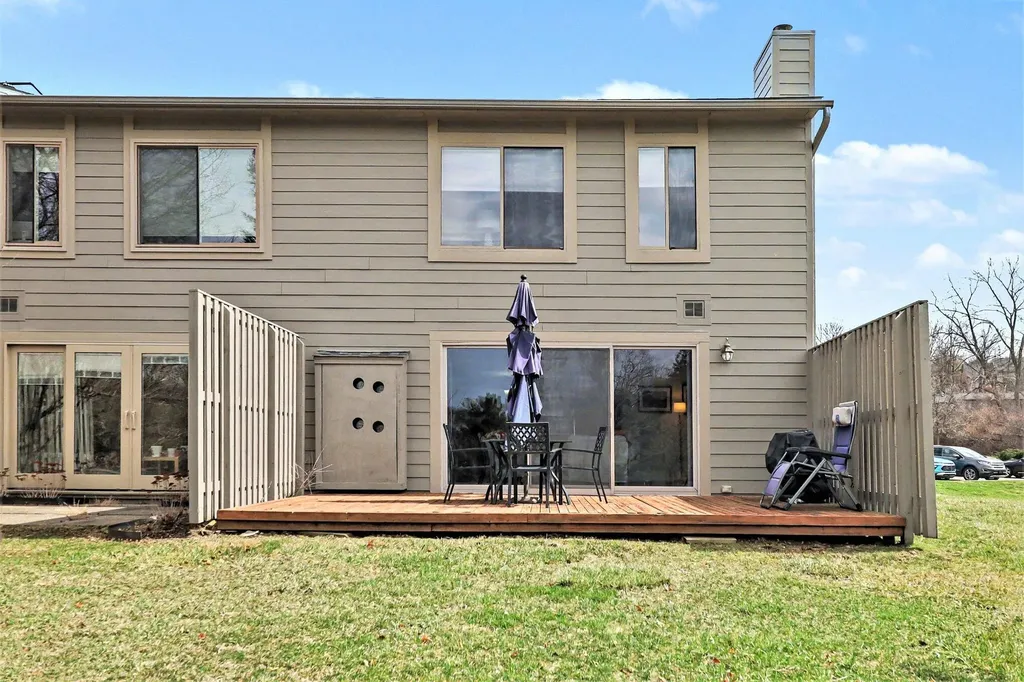 719 Watersedge Drive Ann Arbor City MI 48105