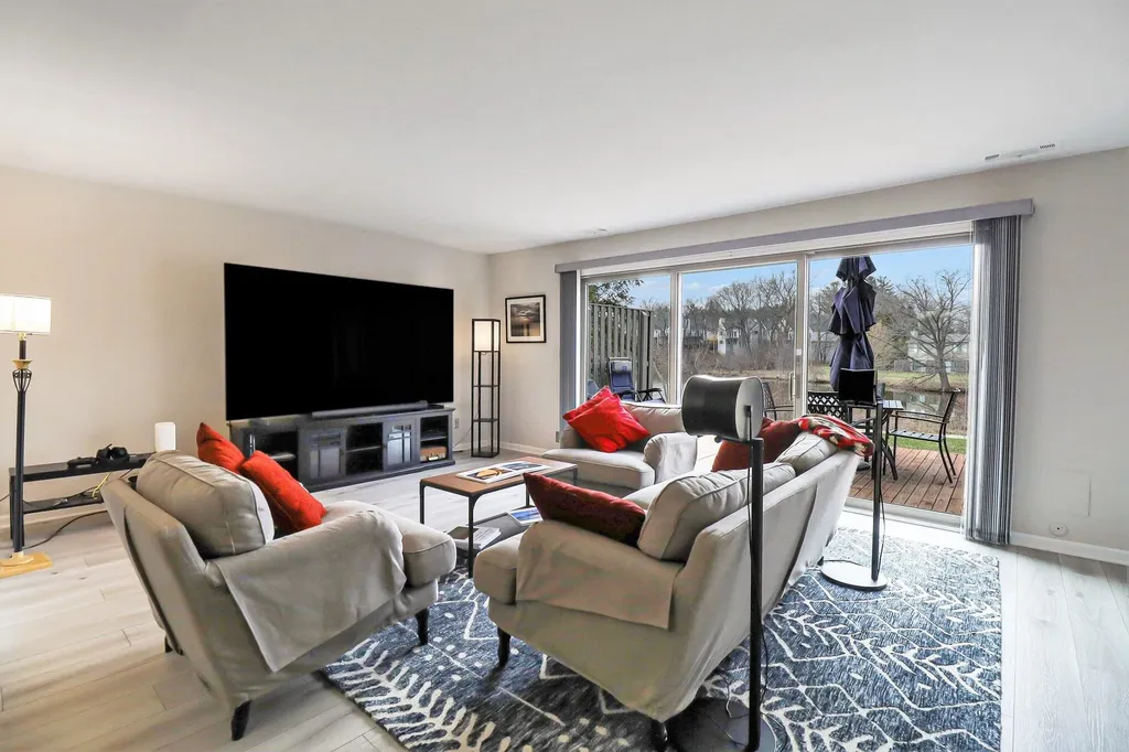 719 Watersedge Drive Ann Arbor City MI 48105