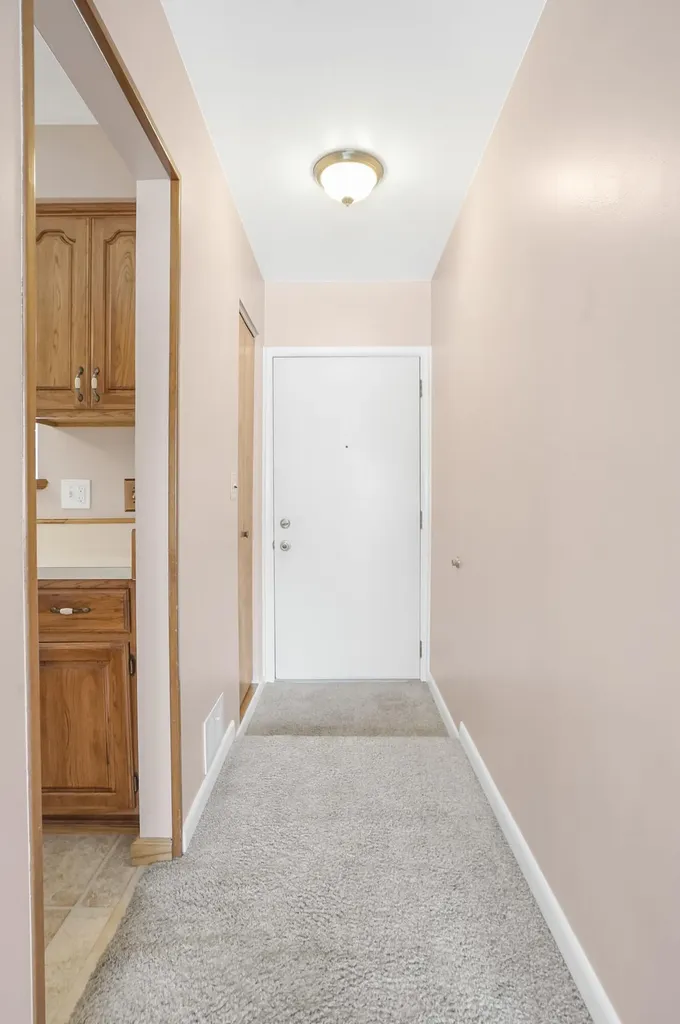 35046 Nancy Street Westland City MI 48186
