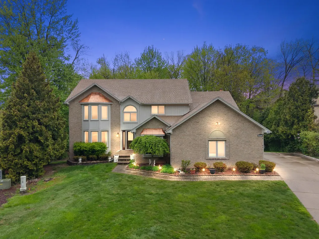 30521 Knighton Drive Farmington Hills City MI 48331
