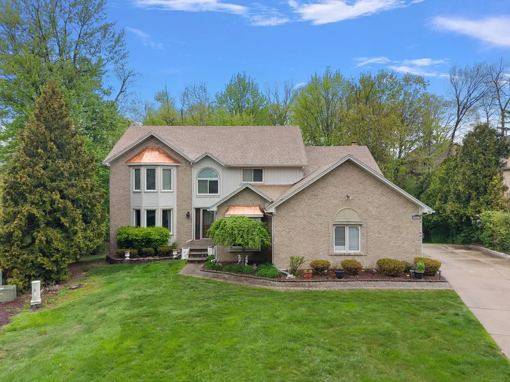 30521 Knighton Drive Farmington Hills City MI 48331